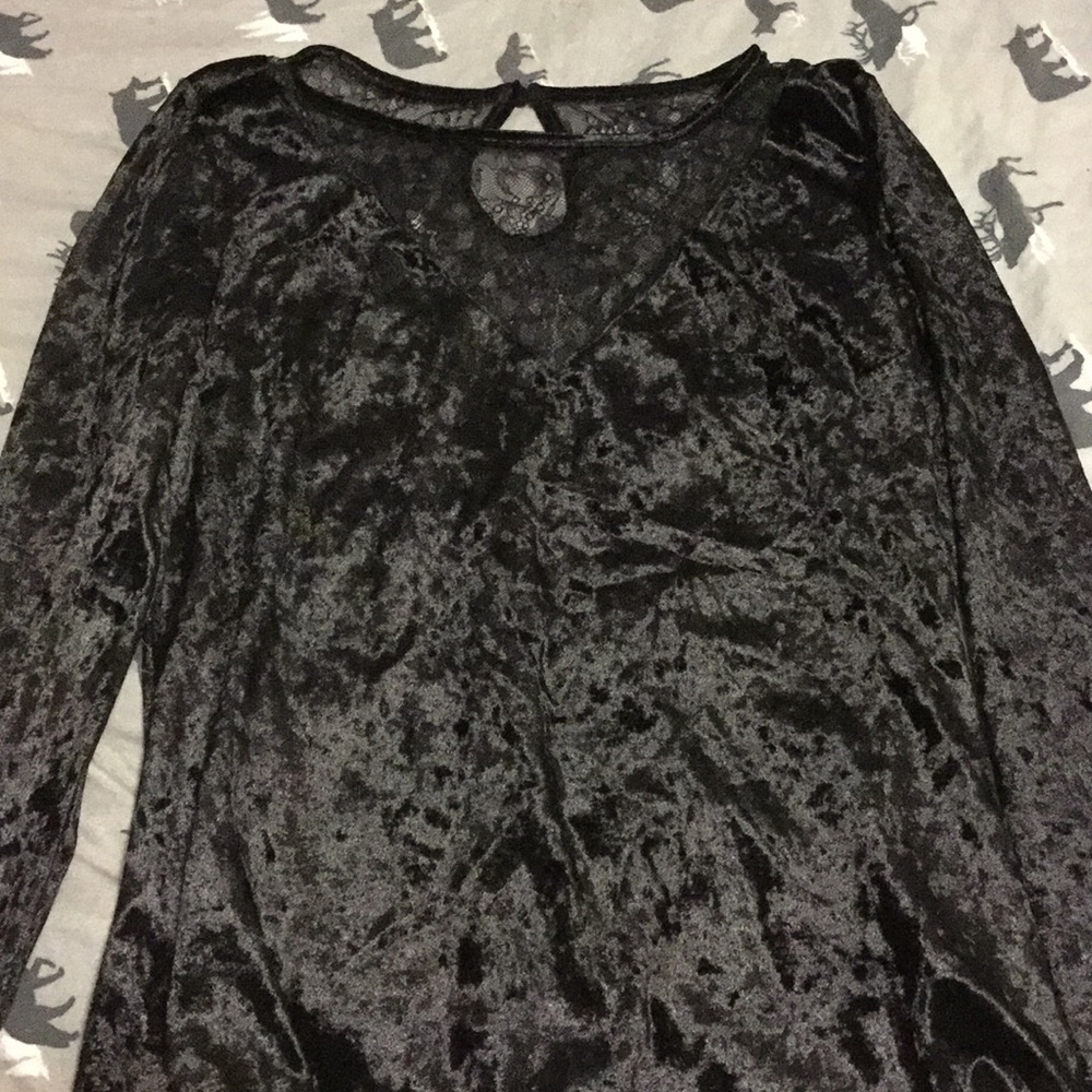 M Velvet lace long sleeve top